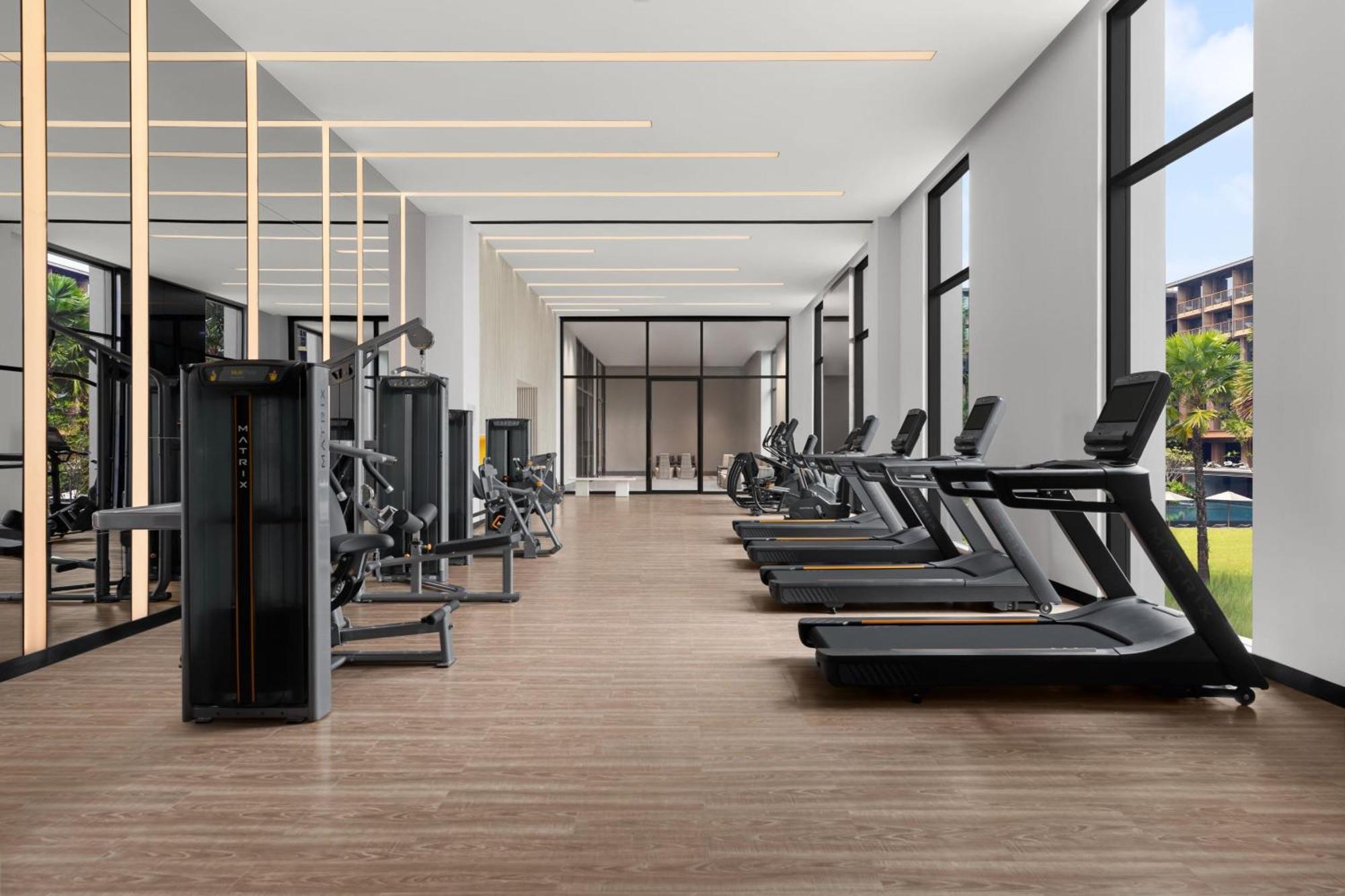 Courtyard By Marriott Bangkok Suvarnabhumi Airport エクステリア 写真