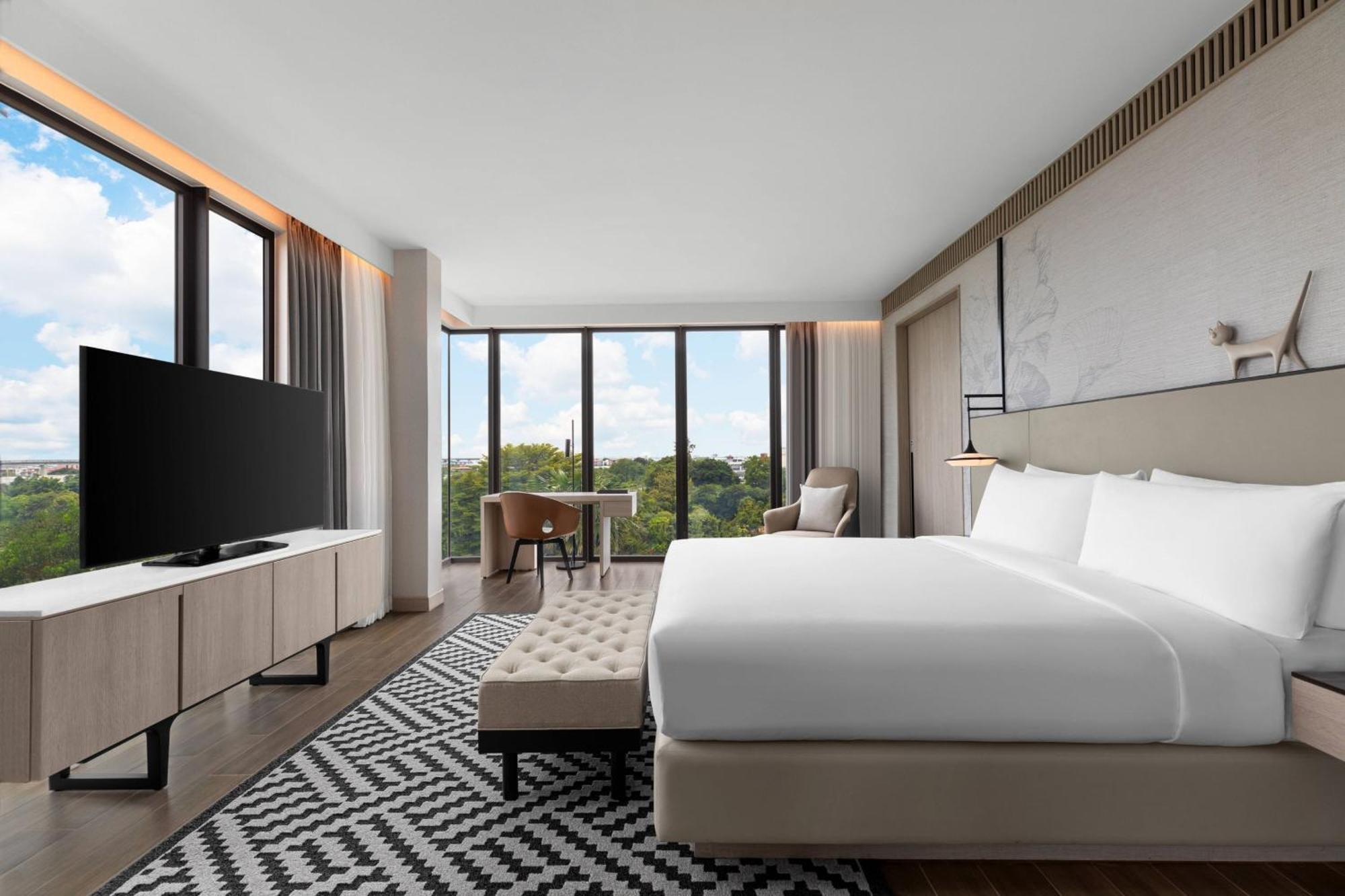 Courtyard By Marriott Bangkok Suvarnabhumi Airport エクステリア 写真