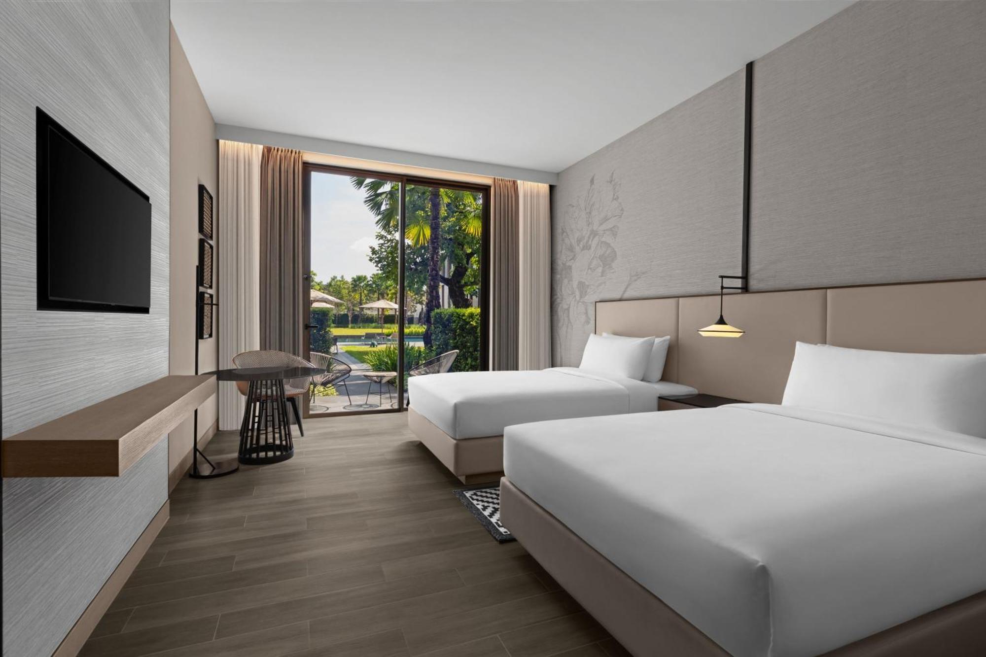 Courtyard By Marriott Bangkok Suvarnabhumi Airport エクステリア 写真