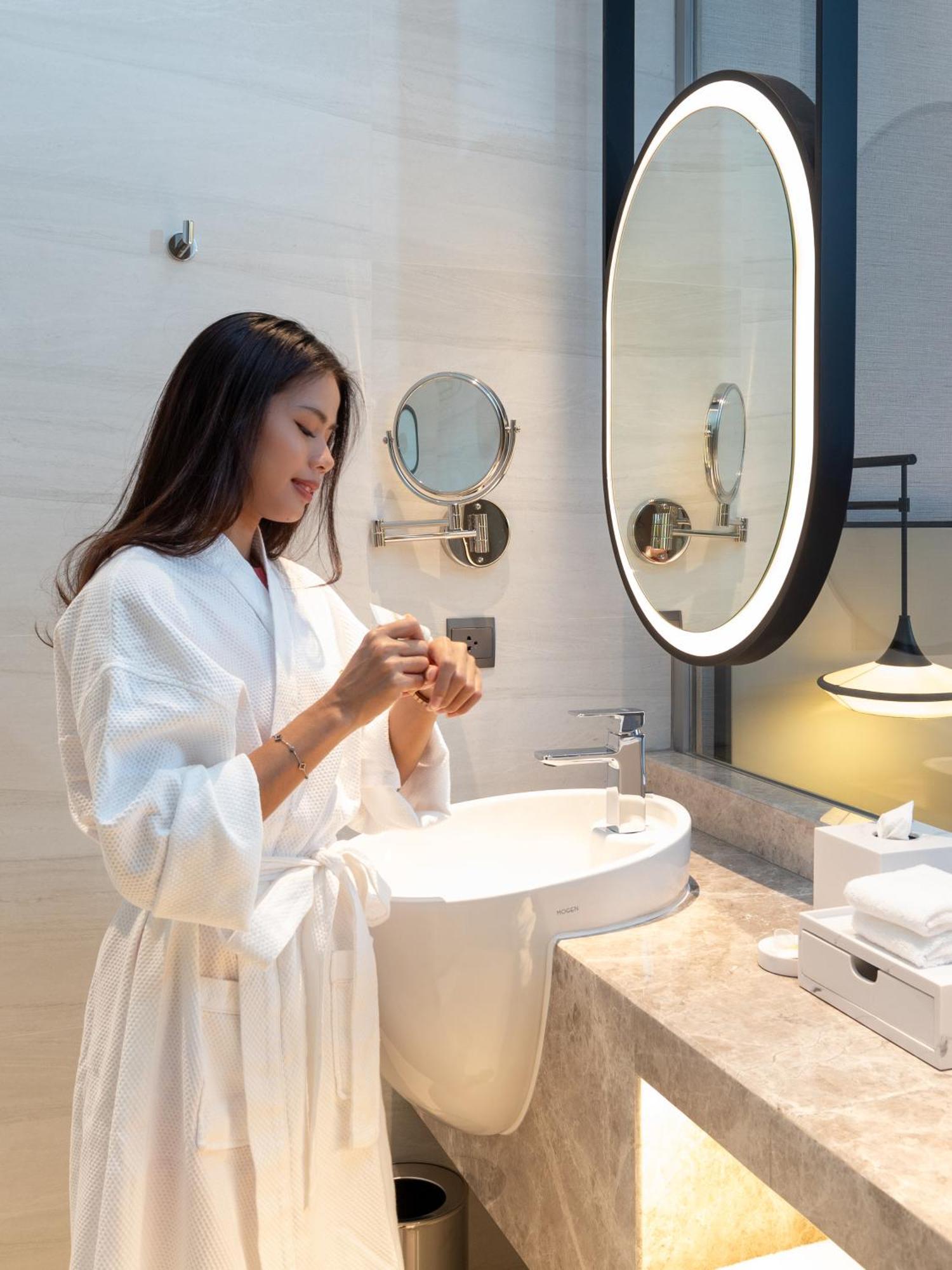 Courtyard By Marriott Bangkok Suvarnabhumi Airport 部屋 写真
